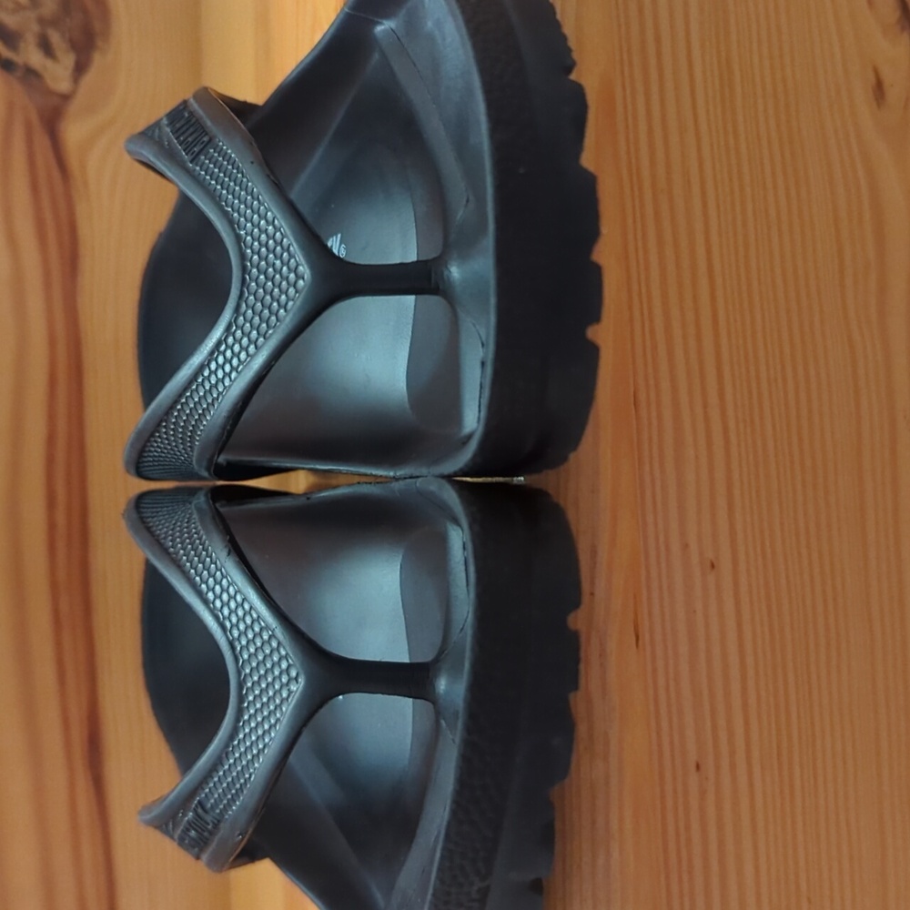 Birkenstock Black Flip-Flops - Picture 10 of 10